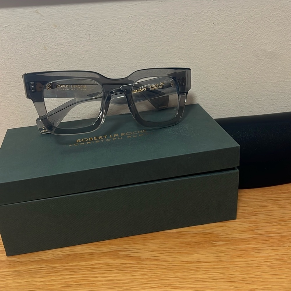 Robert La Roche midnight eyeglasses new in box
